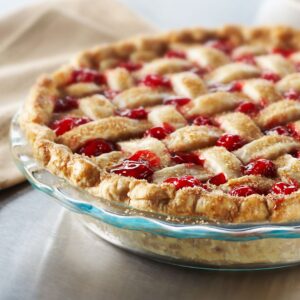 Alternative view of Pyrex® Easy Grab 9.5" Glass Pie Plate